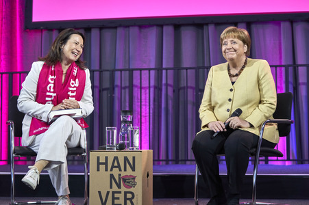Bibelstunde mit Angela Merkel beim 39. Evangelischen Kirchentag in Hannover