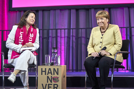 Bibelstunde mit Angela Merkel beim 39. Evangelischen Kirchentag in Hannover