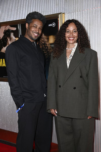 Serienpremiere 'Max & Joy - Komm näher' in Berlin