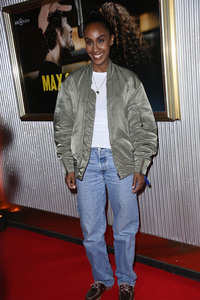 Serienpremiere 'Max & Joy - Komm näher' in Berlin