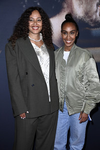 Serienpremiere 'Max & Joy - Komm näher' in Berlin