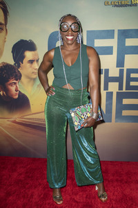 Filmpremiere 'Off the Line' in Los Angeles