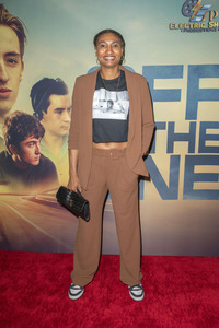 Filmpremiere 'Off the Line' in Los Angeles