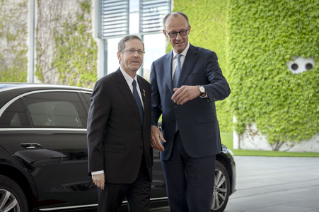 Empfang des israelischen Staatspräsidenten in Berlin