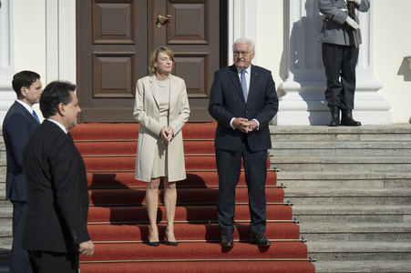 Begrüßung des israelischen Staatspräsidenten in Berlin