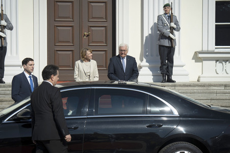 Begrüßung des israelischen Staatspräsidenten in Berlin