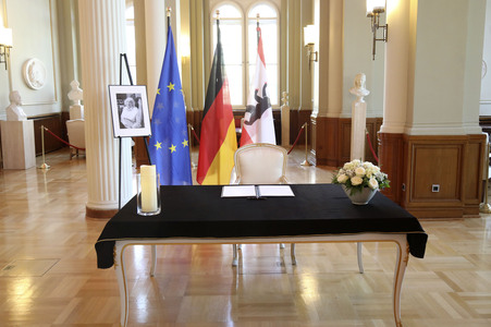 Kondolenzbuch für Margot Friedländer in Berlin