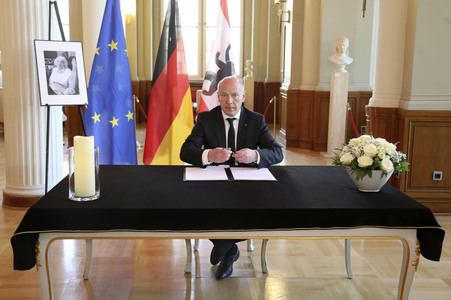 Kondolenzbuch für Margot Friedländer in Berlin