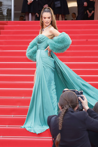 Festivaleröffnung mit Filmpremiere 'Partir un jour', Cannes Film Festival 2025