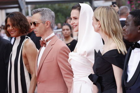 Festivaleröffnung mit Filmpremiere 'Partir un jour', Cannes Film Festival 2025