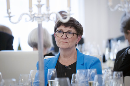 Abendessen zum 60. Jubiläum der Beziehungen zwischen Deutschland und Israel in Berlin