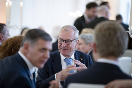 Abendessen zum 60. Jubiläum der Beziehungen zwischen Deutschland und Israel in Berlin