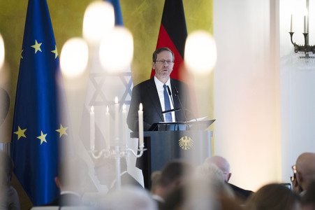 Abendessen zum 60. Jubiläum der Beziehungen zwischen Deutschland und Israel in Berlin