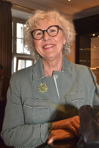 Theaterpremiere 'Nein zum Geld' in München