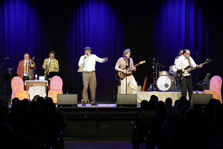 Auftritt von Herbert Knebels Affentheater in Köln