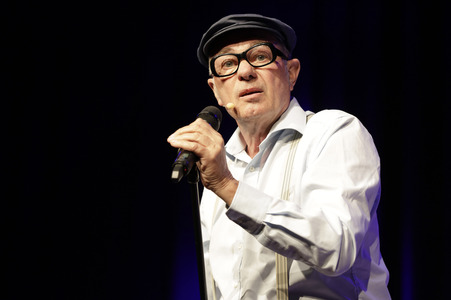 Auftritt von Herbert Knebels Affentheater in Köln