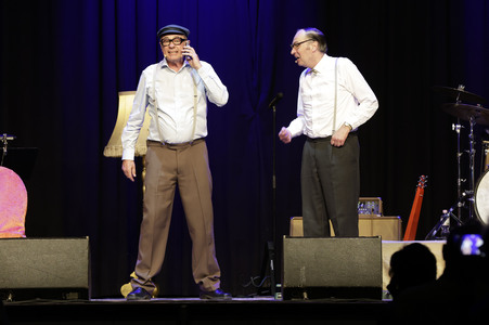 Auftritt von Herbert Knebels Affentheater in Köln