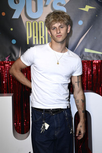 Serienpremiere 'Messiah Superstar' in Berlin