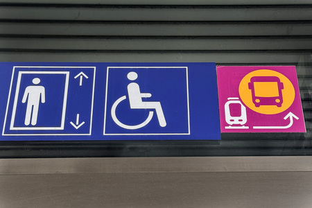 Symbolfoto Schienen-Ersatzverkehr