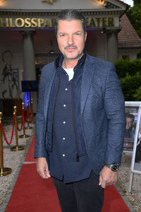 Theaterpremiere 'Fisch sucht Fahrrad' in Berlin