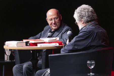 Podiumsgespräch mit Gregor Gysi und Hans-Dieter Schütt in Bautzen