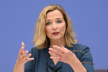 Bundespressekonferenz 'Report Globale Flucht 2025' in Berlin