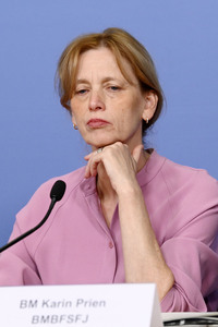 Pressekonferenz Jahresbericht 2024 von jugendschutz.net in Berlin