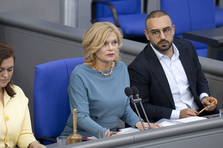 6. Sitzung des Deutschen Bundestages in Berlin