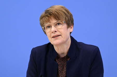 Bundespressekonferenz zur Vorstellung des Frühjahrsgutachten 2025 in Berlin