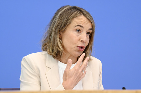 Bundespressekonferenz zur Vorstellung des Frühjahrsgutachten 2025 in Berlin