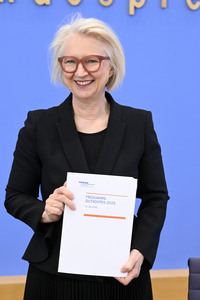 Bundespressekonferenz zur Vorstellung des Frühjahrsgutachten 2025 in Berlin
