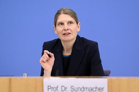 Bundespressekonferenz Vorstellung Gutachten Arzneimittel in Berlin