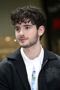 Prominenten-Event 'Der begehbare Kühlschrank' in Berlin