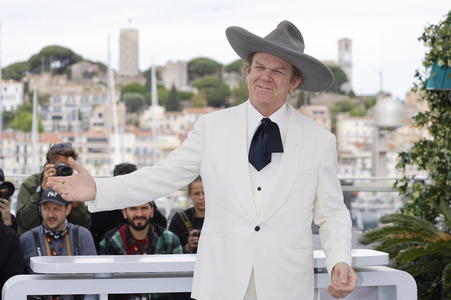 Photocall 'Heads or Tails?', Cannes Film Festival 2025