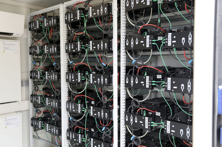 Vorstellung des encore Batteriespeichers im DB ICE-Werk in Leipzig