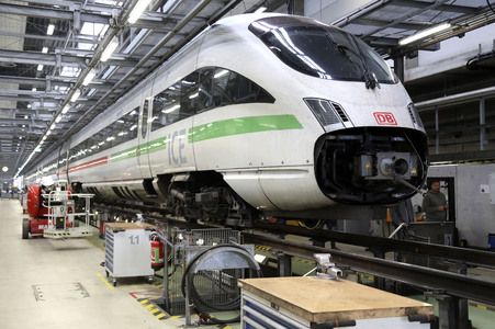 Vorstellung des encore Batteriespeichers im DB ICE-Werk in Leipzig