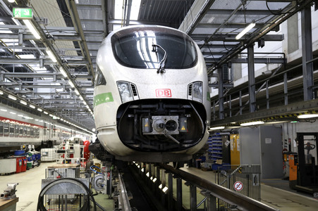 Vorstellung des encore Batteriespeichers im DB ICE-Werk in Leipzig