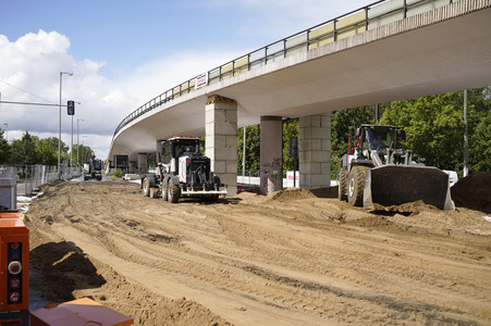 Abriss der kaputten Wuhlheide-Brücke in Berlin
