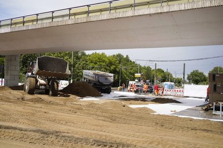 Abriss der kaputten Wuhlheide-Brücke in Berlin