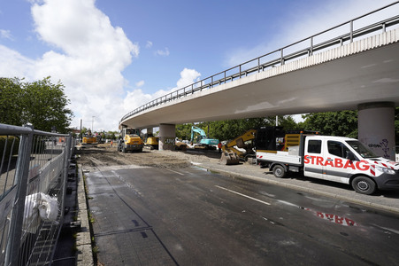 Abriss der kaputten Wuhlheide-Brücke in Berlin