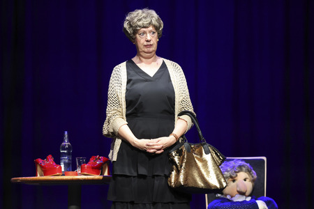 Auftritt von Lioba Albus in Unna