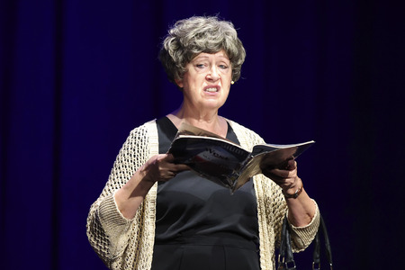 Auftritt von Lioba Albus in Unna