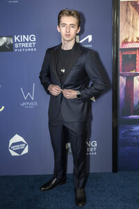 Fimpremiere 'Worth the Wait' in West Hollywood