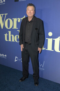 Fimpremiere 'Worth the Wait' in West Hollywood