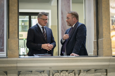 1054. Bundesratssitzung in Berlin