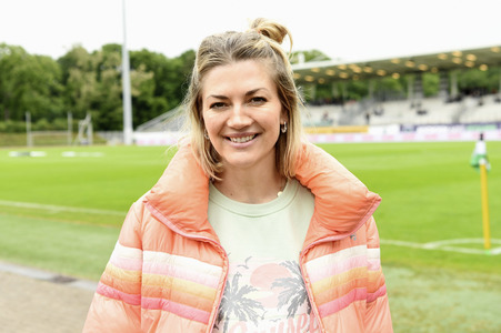 Benefiz-Fußballspiel 'Kicken mit Stars' in Hannover