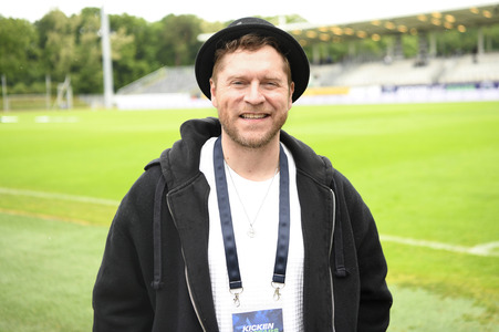 Benefiz-Fußballspiel 'Kicken mit Stars' in Hannover