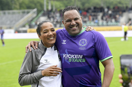 Benefiz-Fußballspiel 'Kicken mit Stars' in Hannover