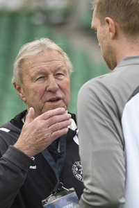 Benefiz-Fußballspiel 'Kicken mit Stars' in Hannover