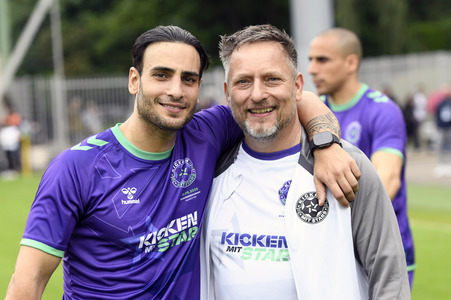 Benefiz-Fußballspiel 'Kicken mit Stars' in Hannover